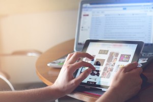  Social Media Advertising